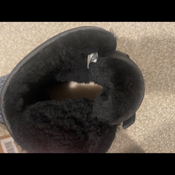 UGG Winter mini boots - Picture 7 of 12